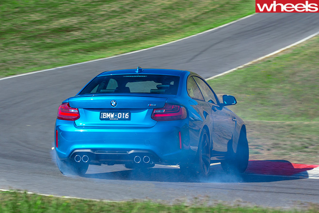 BMW-M2-rear