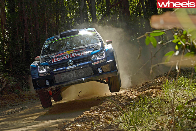 Volkswagen -Polo -R-jump