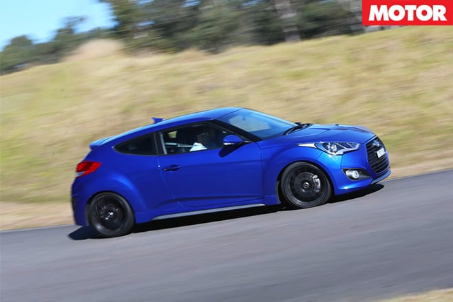Hyundais veloster raptor side