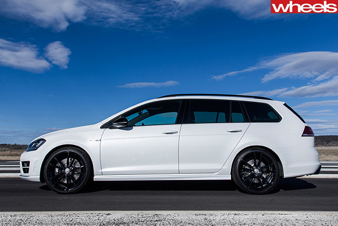 VW Golf R Wolfsburg Review