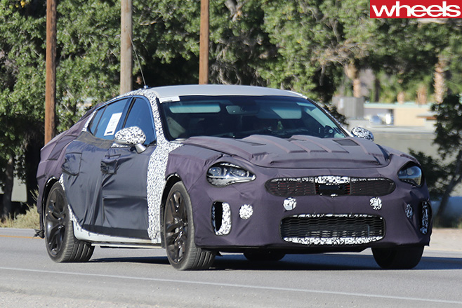 2017-Kia -GT-front