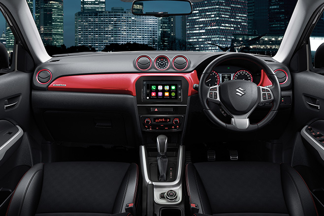 Suzuki Vitara Turbo interior