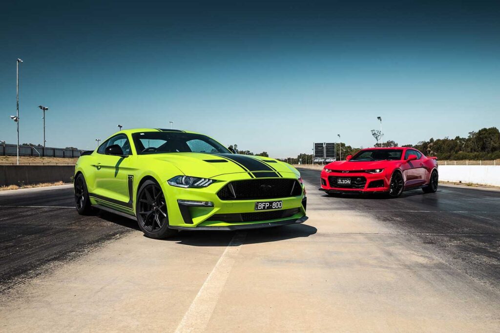 Ford Mustang R-Spec vs Chevrolet Camaro ZL1 comparison