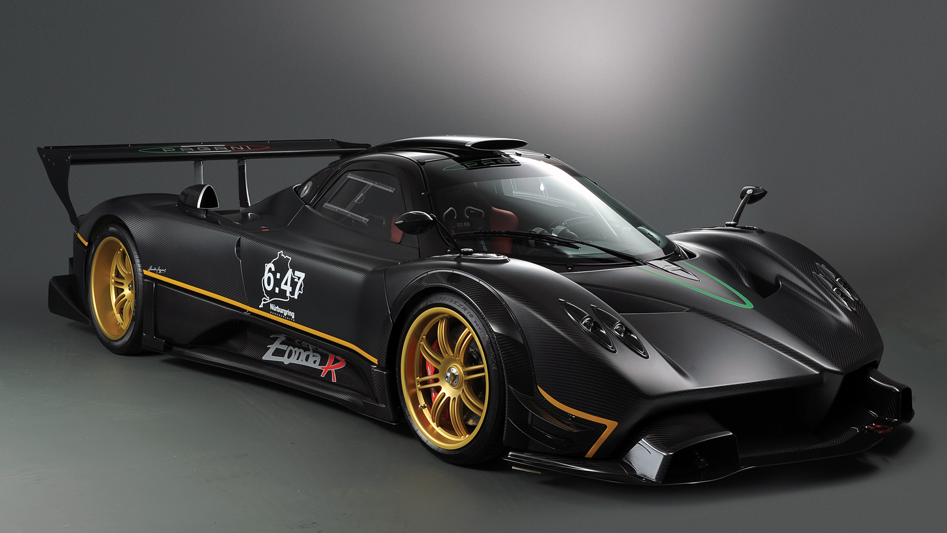 Pagani's last R-branded, track-only hypercar, the Zonda R.