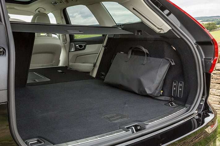 Volvo XC60 T8-Hybrid R-Design