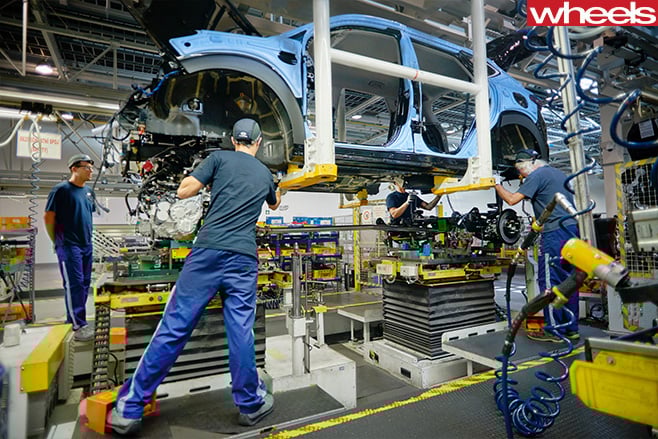 Hyundai Build Workers