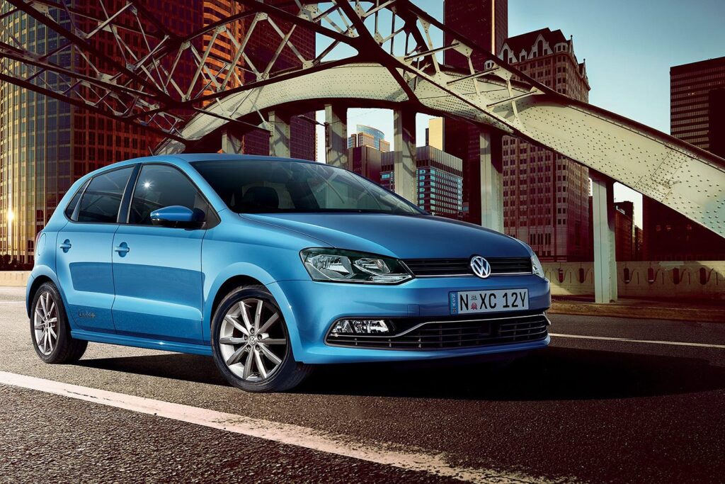 【未使用】STARBOARD 2017 POLO BLADE BLUE 2017 Volkswagen Polo: Which spec is best?