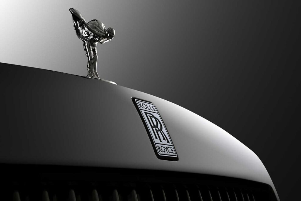 Rolls-Royce CEO commits V12s