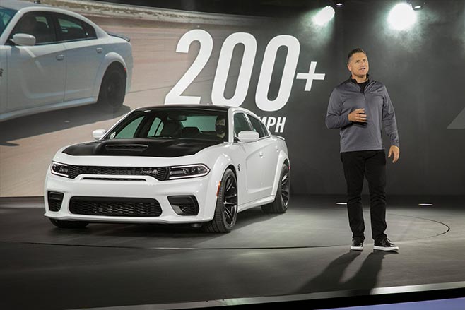 https://d3lp4xedbqa8a5.cloudfront.net/s3/digital-cougar-assets/whichcar/2020/07/03/-1/Dodge-charger-SRT-Hellcat-Redeye.jpg