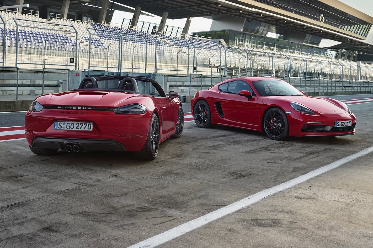 2018 Porsche Boxster GTS and Cayman GTS revealed