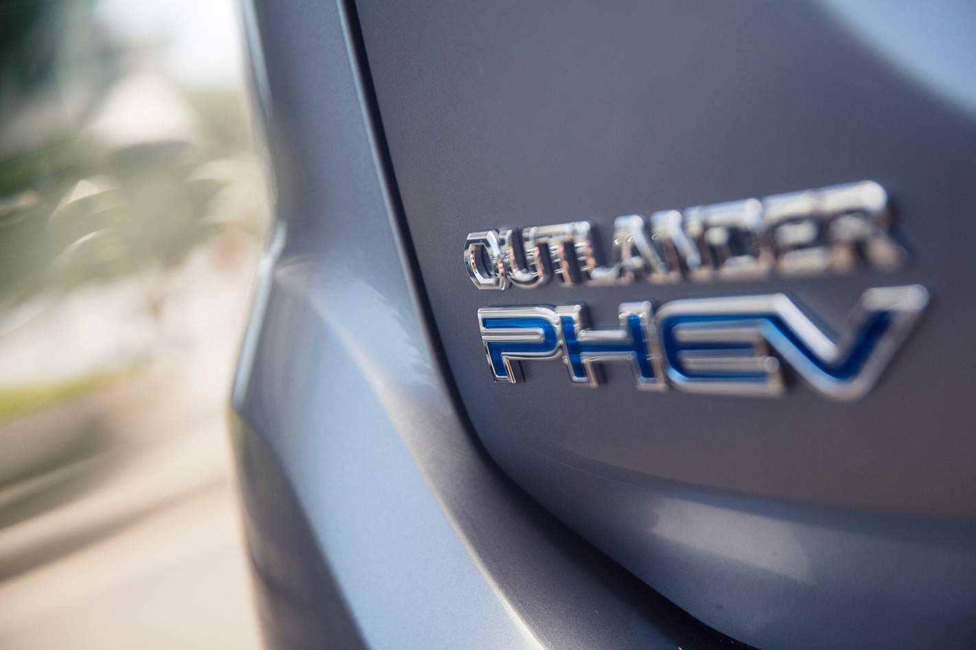 2019 Mitsubishi Outlander PHEV review