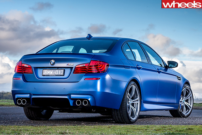 Bmw -M5-Pure -rear