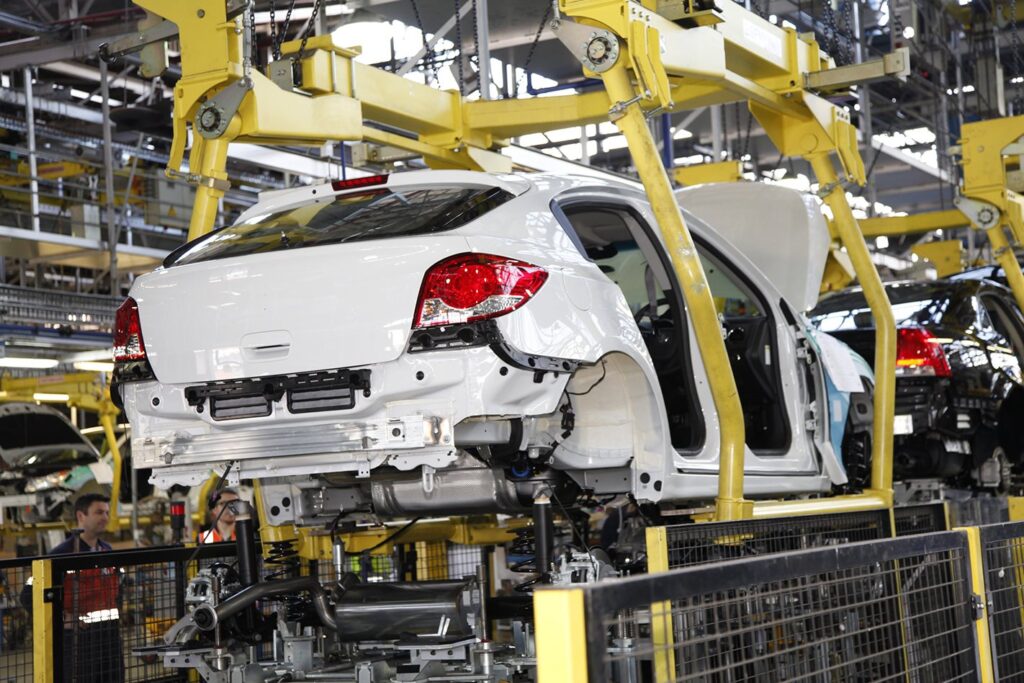 Holden cuts jobs and production