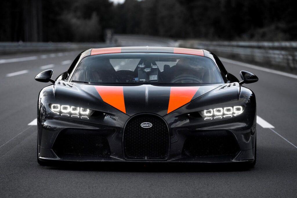 Andy Wallace in Bugatti Chiron