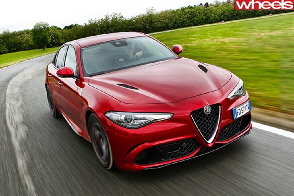 Alfa Romeo Giulia front side driving