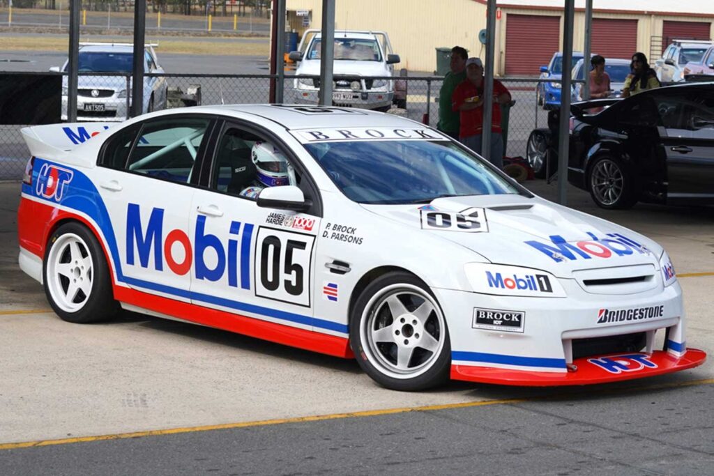 HDT VE celebrates Brock VL racer