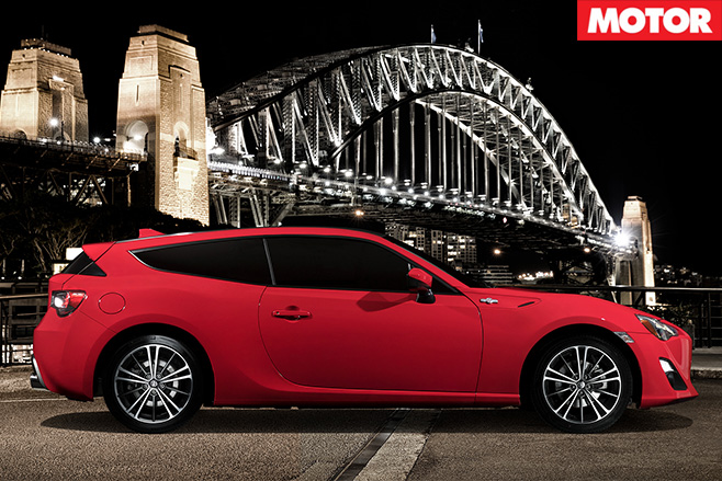 Toyota 86Shooting Brake side