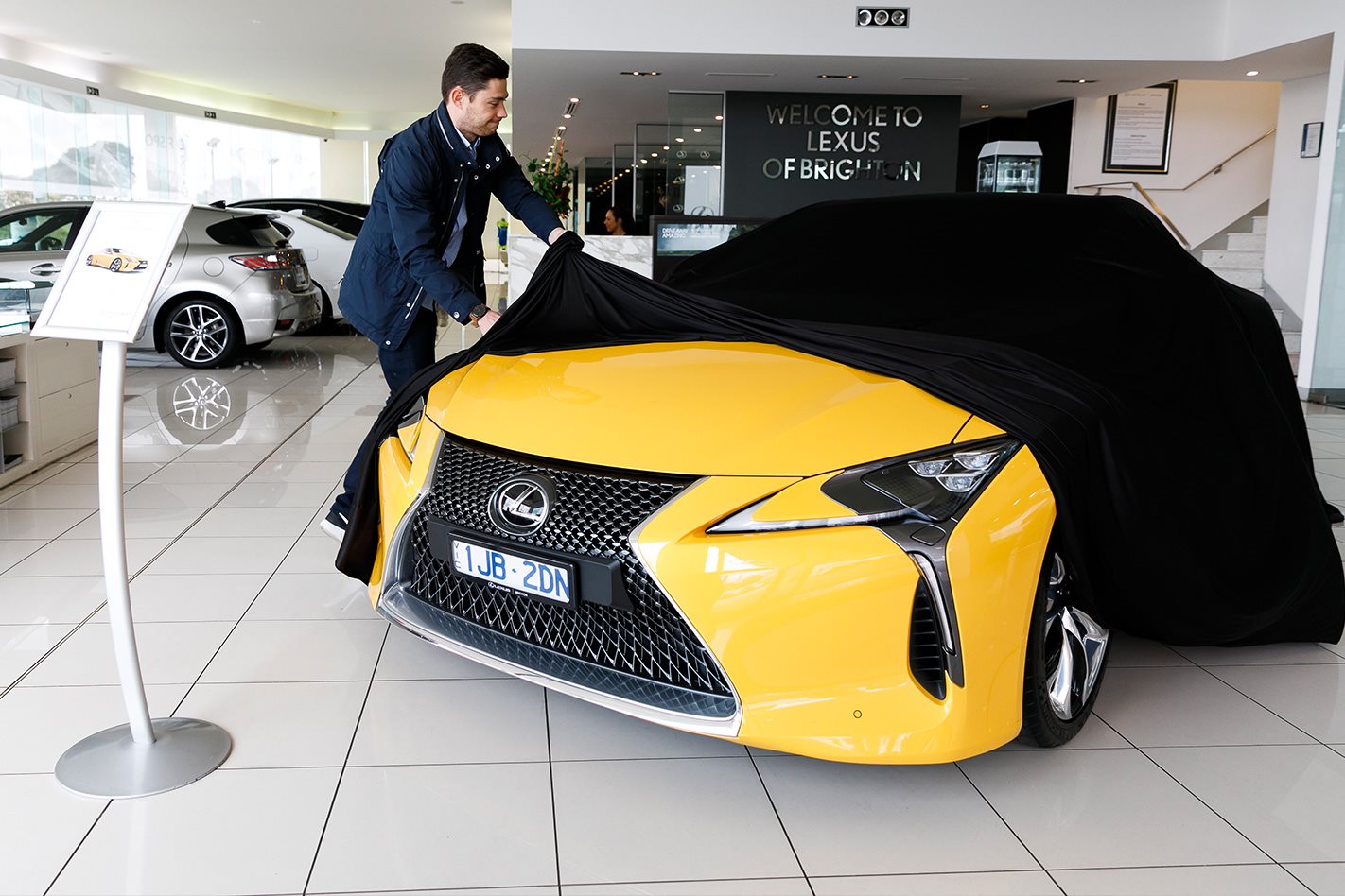 Lexus Chrysler bookend JD Power reliability survey
