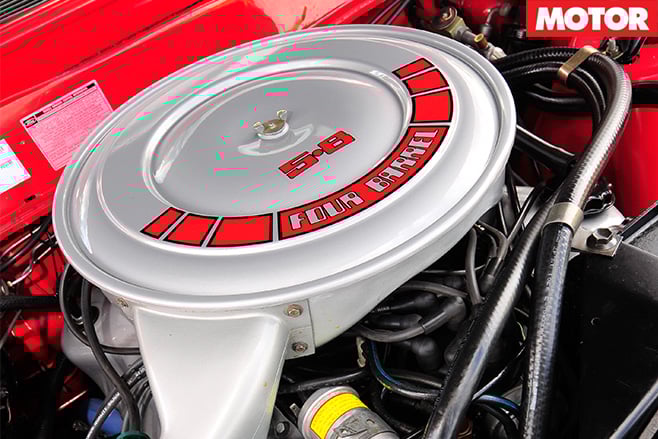 XE Fairmont 5.8L engine