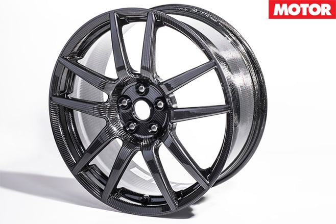 Carbon fibre wheels for Ford GT