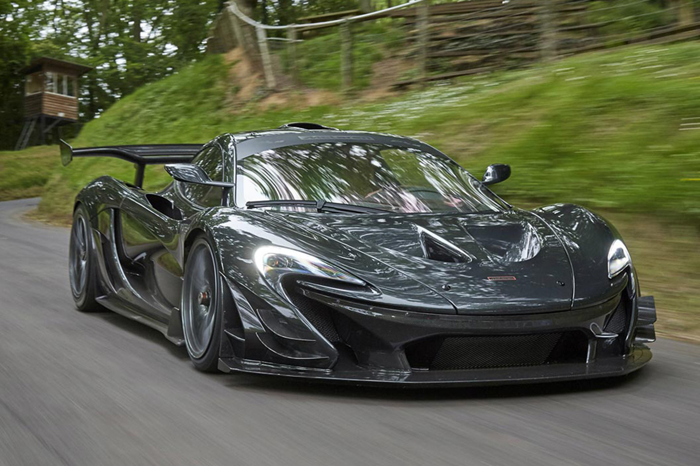 McLaren P1