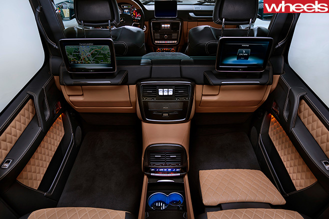 Mercedes -Maybach -G-650-Laundaulet -birds -eye -view