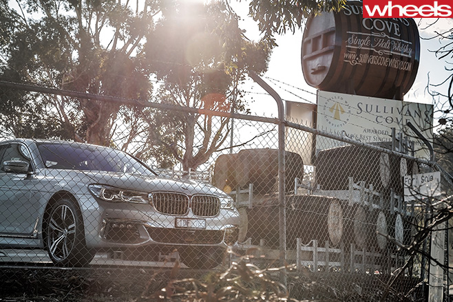 BMW-7-Series -at -Sullivan -Cove