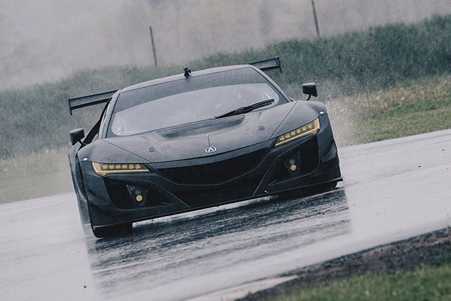 Honda -NSX-GT3-rain
