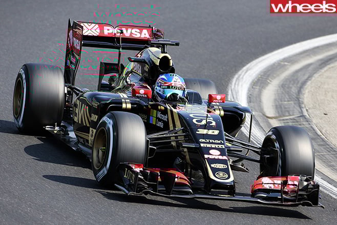 Joylon -Palmer -races -for -Lotus