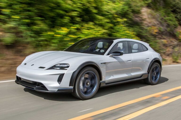 2018 Porsche Mission E Cross Turismo concept performance review