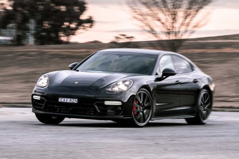 2019 Porsche Panamera GTS performance review