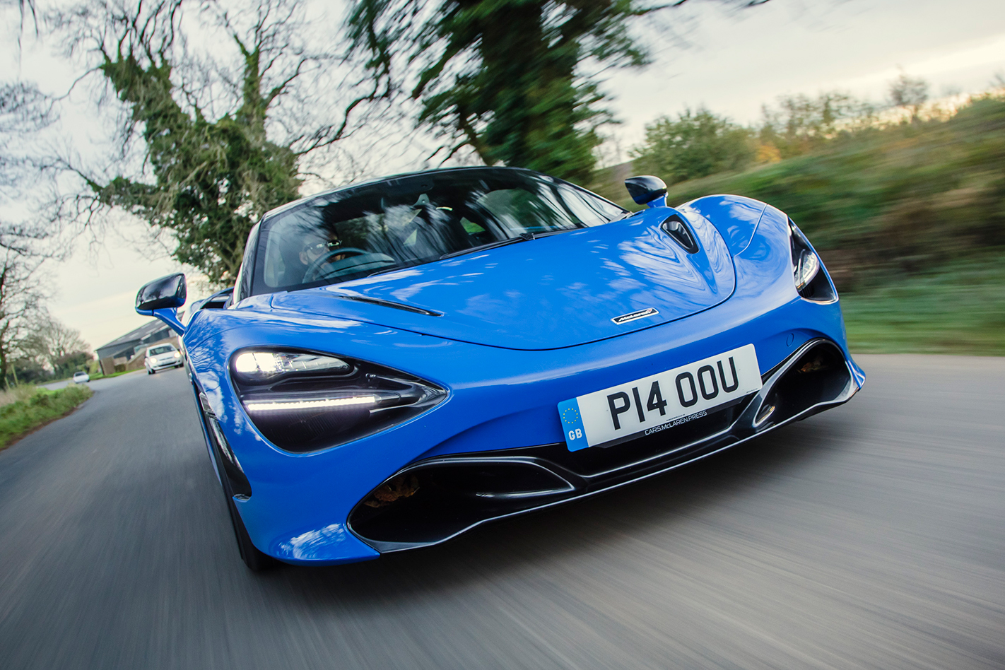 720S