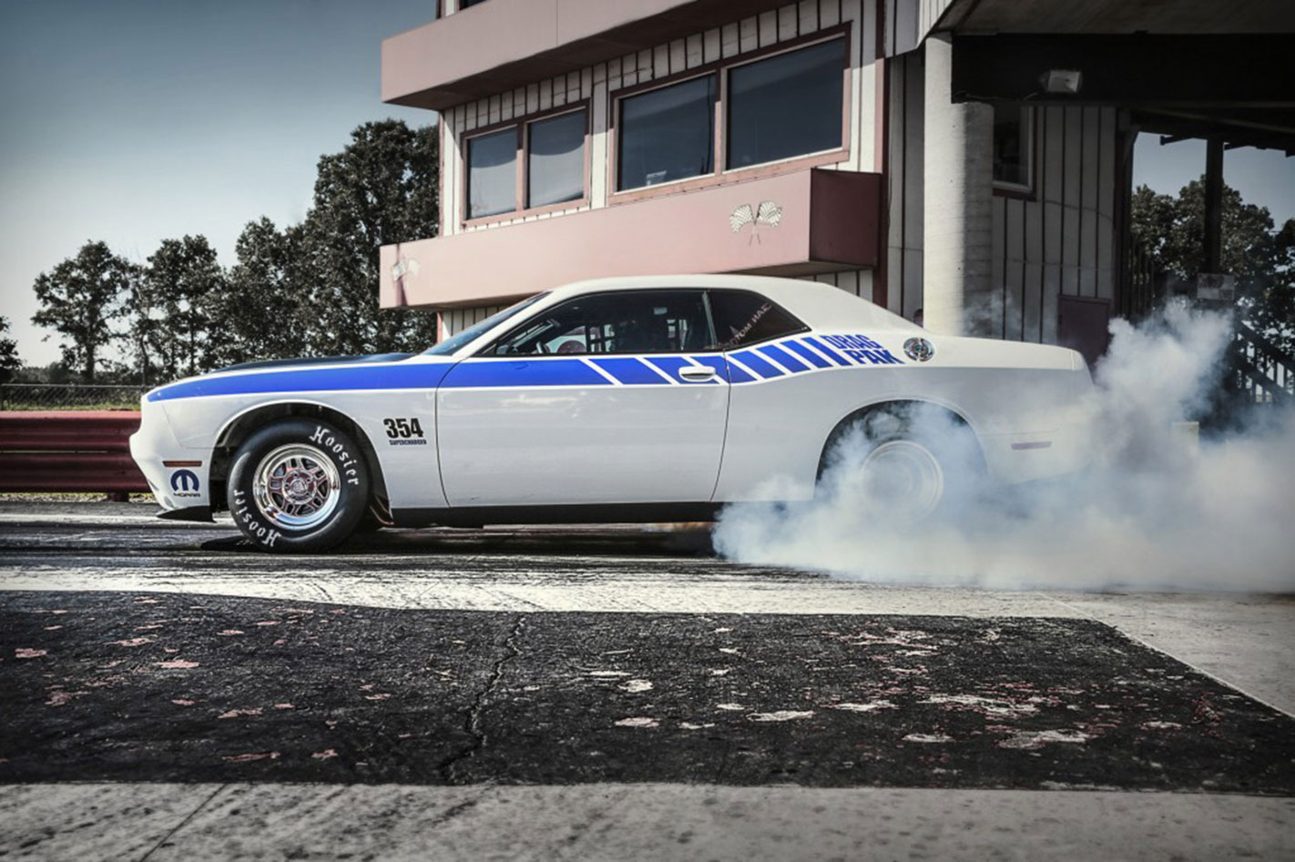 Dodge Challenger Drag Pak