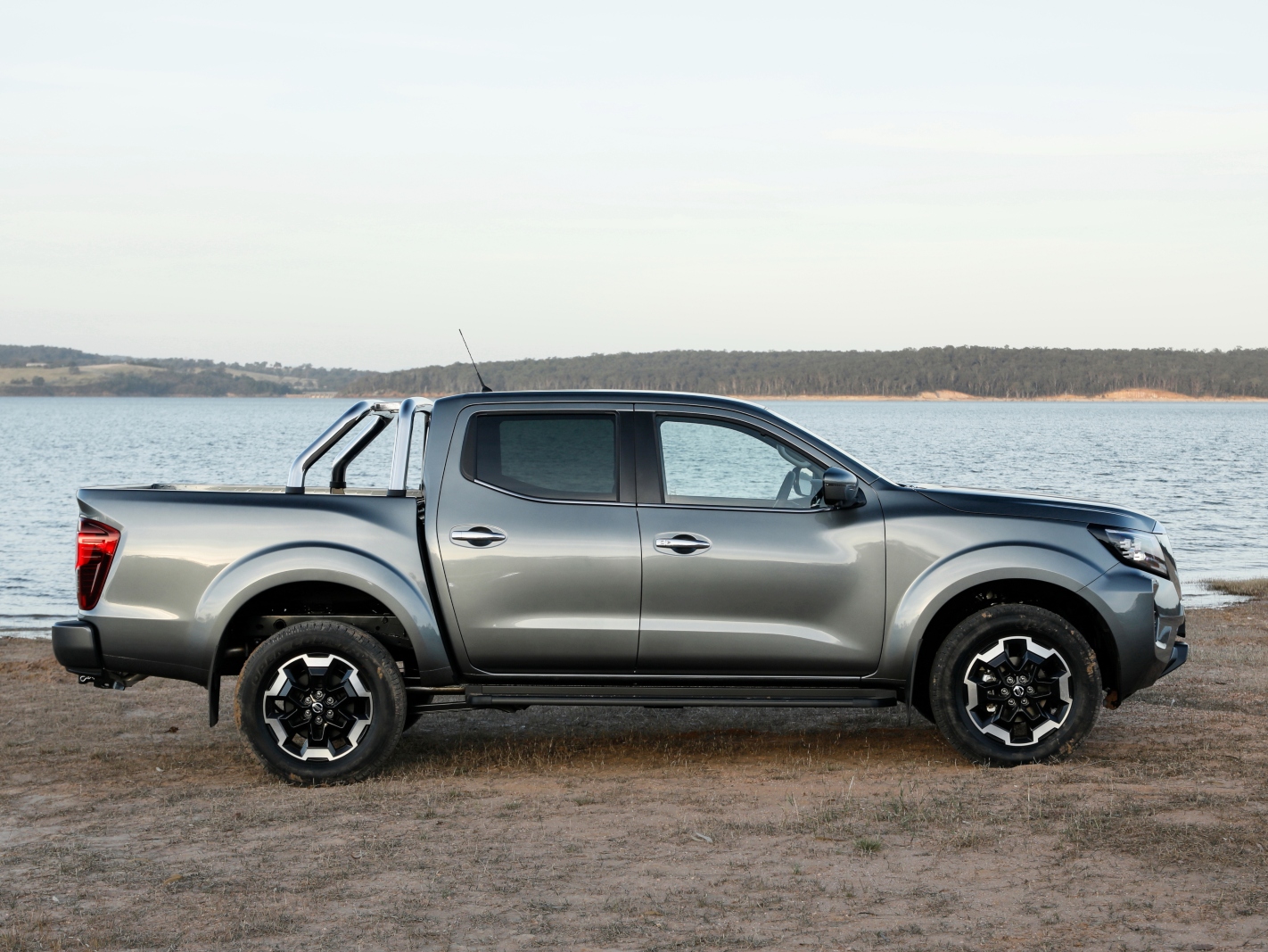 2021 Nissan Navara ST-X dual cab