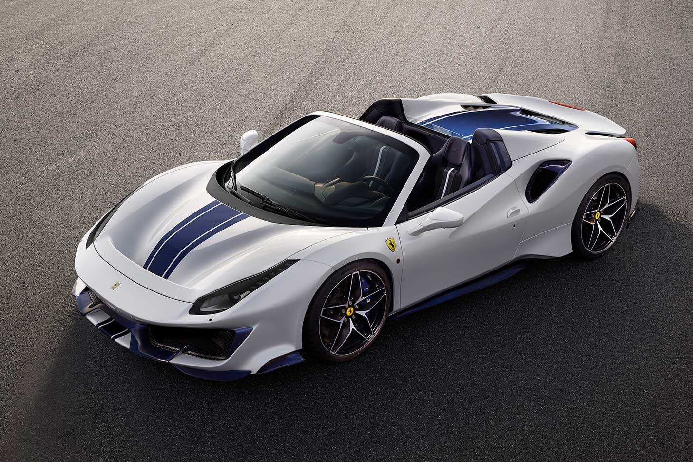 2019 Ferrari 488 Pista Spider revealed at Pebble Beach