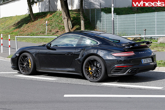 Porsche -911-side