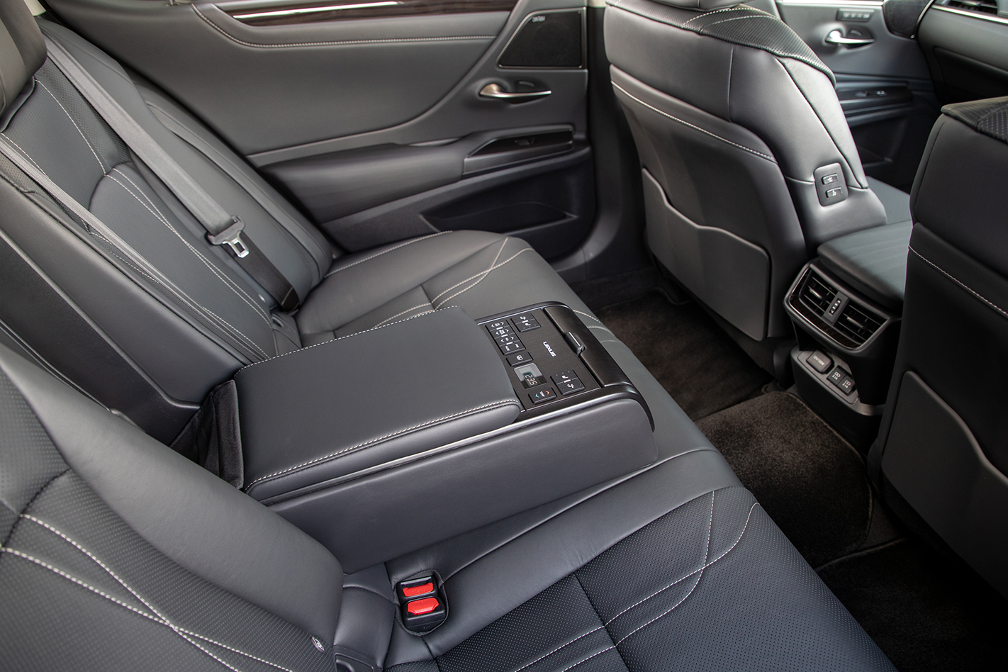 Lexus ES 300h