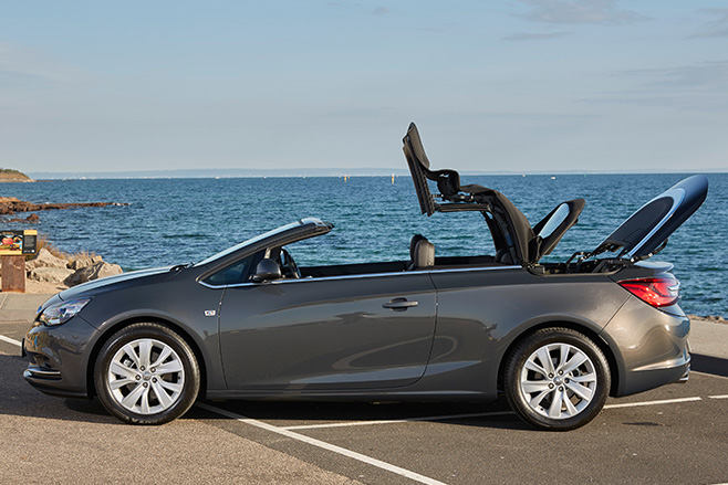 Holden Cascada Convertible
