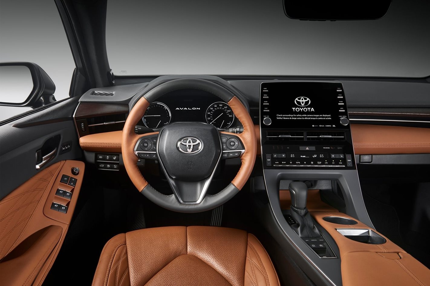 Toyota adds CarPlay to the dashboard but only in the US
