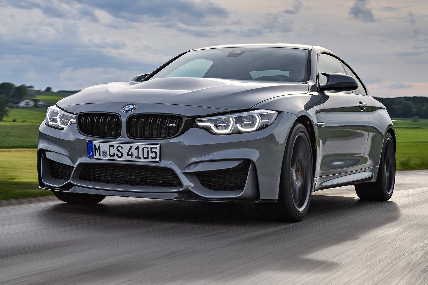 BMW CS M4 cover MAIN