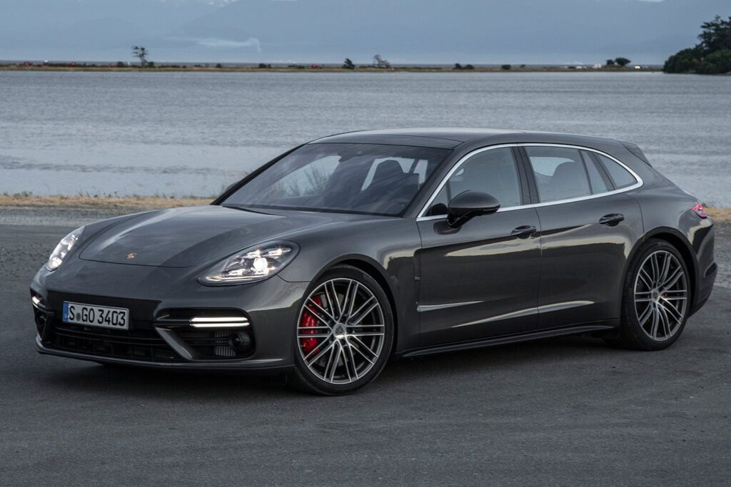 Porsche Panamera Turbo Sport Turismo