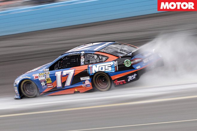 Nascar racing