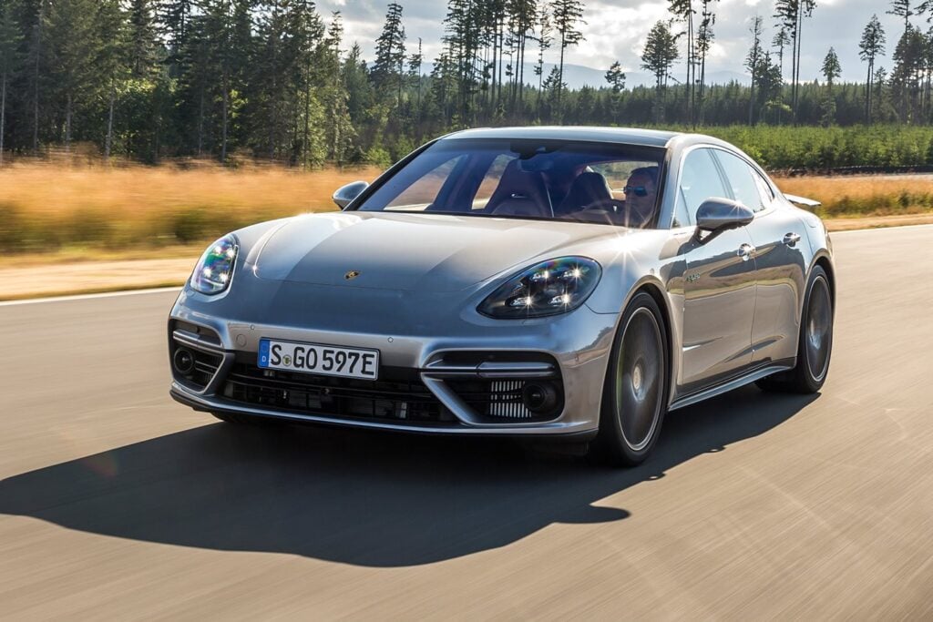 2018 Porsche Panamera Turbo S E-Hybrid review