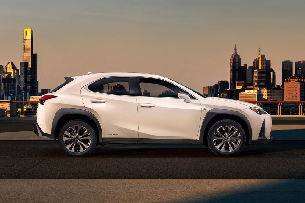 2018 Geneva Motor Show Lexus reveals UX compact crossover
