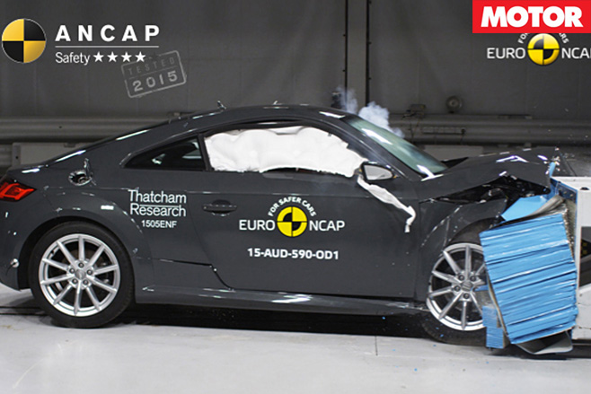 Audi TT crash