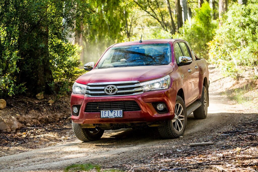 2018 Toyota Hilux drops V6