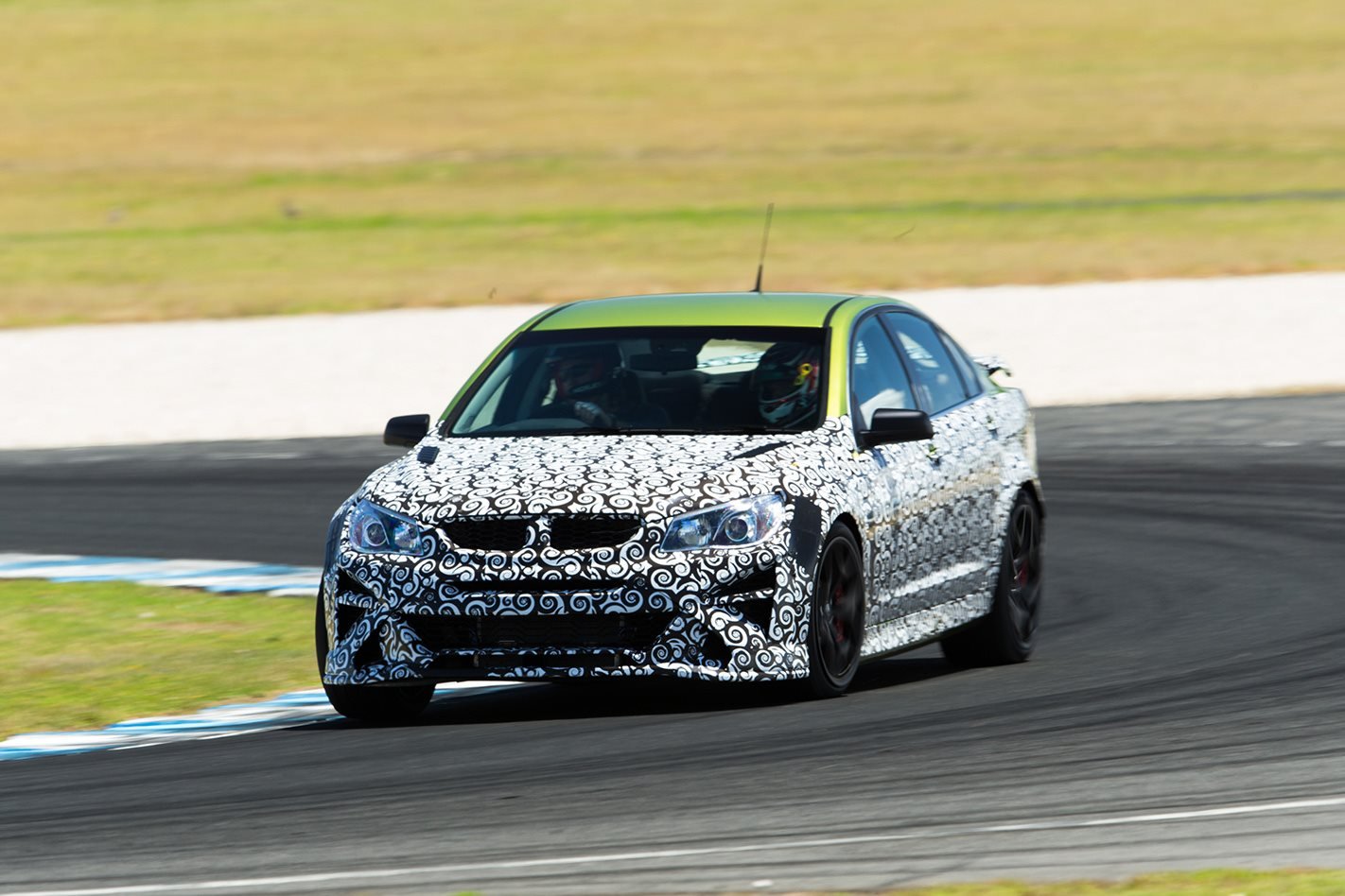 2017 HSV GTS R W1