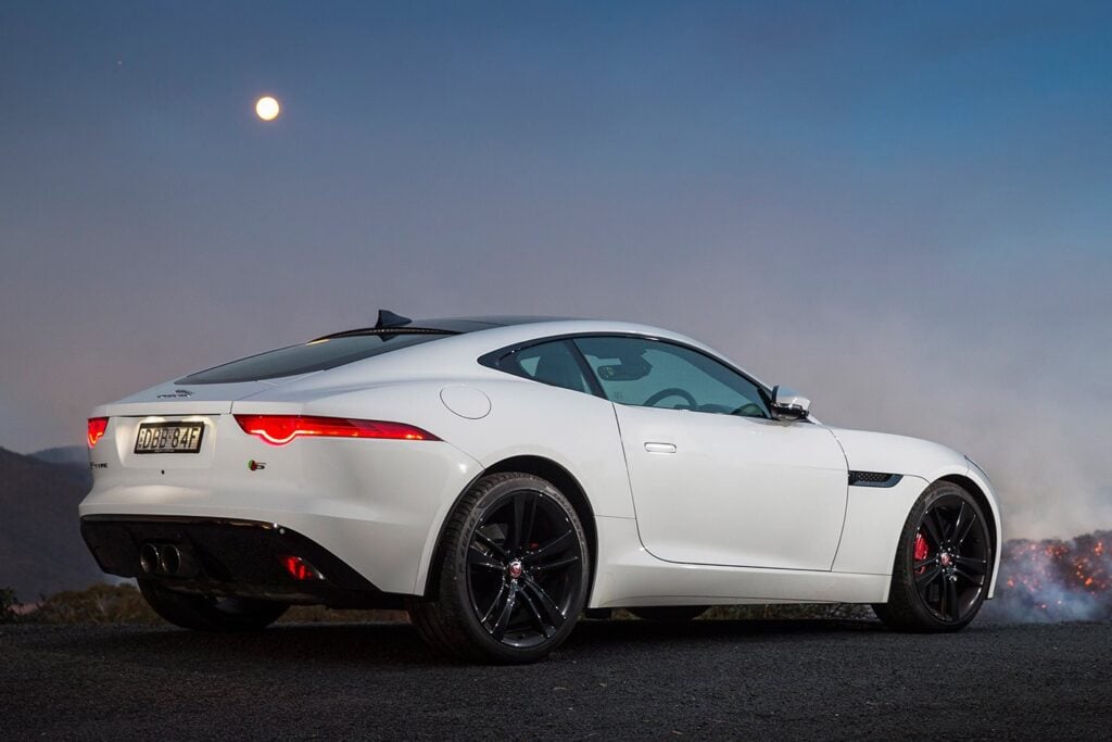 Jaguar F-Type: Celebrating the manual gearbox
