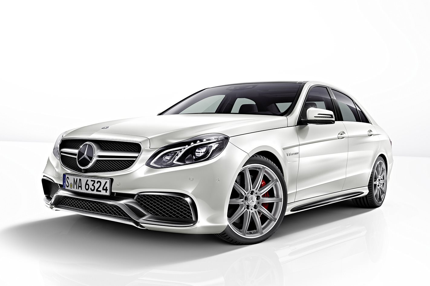 Details on new Mercedes-AMG E63