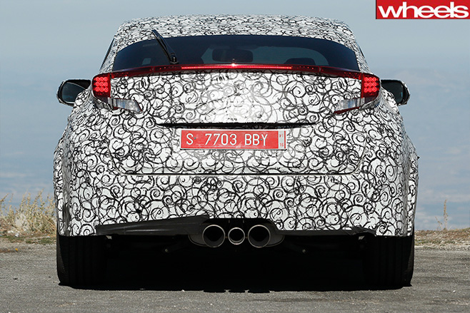 Honda -Civic -Type -R-Spy -rear
